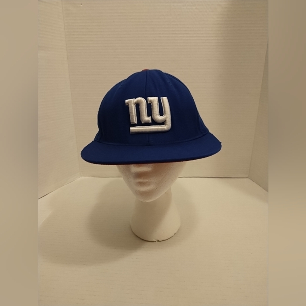 Mitchell and Ness blue/red baseball cap size 7 3/8